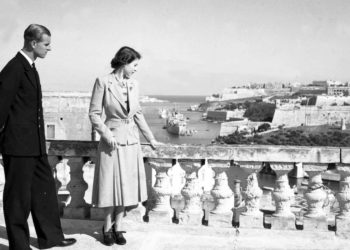 L’ultimo viaggio di Filippo di Edimburgo, il Principe che s’innamorò di Malta