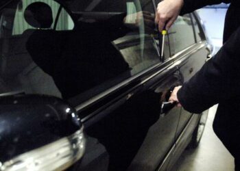 Notte agitata a Ghaxaq: arrestato un somalo di 22 anni che rubava nelle auto