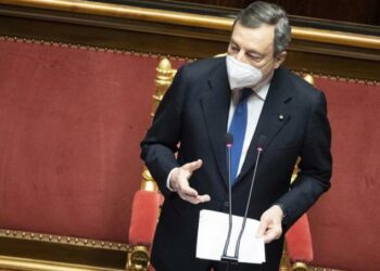 Spostamenti, quarantena, concerti e stadi: da domani a giugno l’Italia cambia marcia e riapre (quasi) tutto