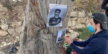 All’Università tutti in lacrime per l’ultimo saluto a Julian, lo studente-calciatore dal cuore d’oro