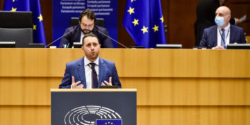 Diritto alla disconnessione: il maltese Saliba “padre” della legge che tutela i lavoratori a distanza