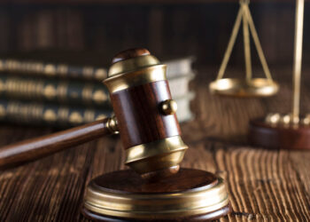 Non resiste al “piacere” della carne, punito il dipendente di un supermercato