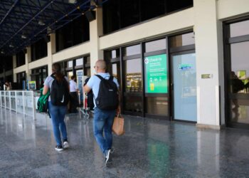 Viaggi, ora si cambia: vaccinazione o tampone obbligatorio per chi arriva a Malta