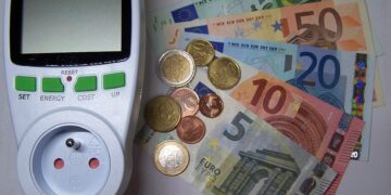 Bollette pazze: i maltesi hanno pagato oltre 6 milioni di euro in più del dovuto per luce e acqua