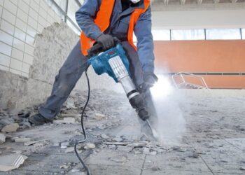 Stop a scavi e demolizioni per tutta l’estate. Ma solo nelle zone turistiche