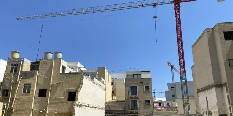 Documentario choc dei francesi: «Malta, un’isola divorata dal cemento»
