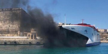 Grand Harbour, proteste per il fumo sprigionato dal traghetto che farà la spola tra Malta e la Sicilia
