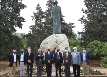 dante alighieri, fabrizio romano, massimo sarti