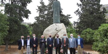 dante alighieri, fabrizio romano, massimo sarti