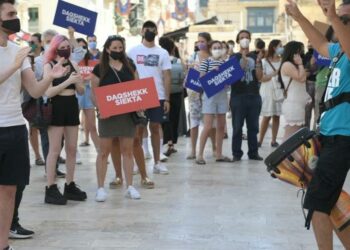 “Silent no More”, gli artisti protestano contro le restrizioni