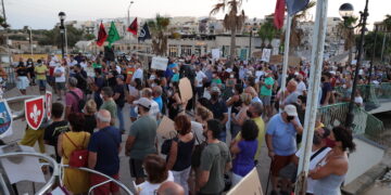 Nuovo porto a Marsascala, i residenti non ci stanno: «Salviamo la baia»