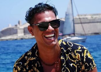 Caduto dal terzo piano. Il cantante venezuelano Yendamanuel Gonzales non ce l’ha fatta