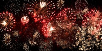 Occhi puntati al cielo, ritorna il “Malta International Fireworks Festival”