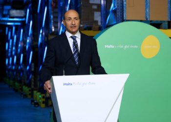 COVID-19: Si allenta la morsa delle restrizioni sugli eventi, novità anche per i viaggi