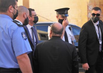 Pioggia di proteste contro l’arcivescovo Scicluna. Gozitani dicono “basta” alle speculazioni contro i residenti