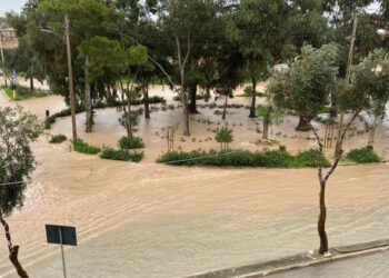 Malta stretta nella morsa di quella che sembra essere una delle peggiori tempeste della storia