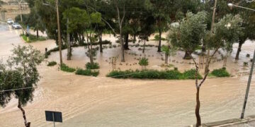 Malta stretta nella morsa di quella che sembra essere una delle peggiori tempeste della storia