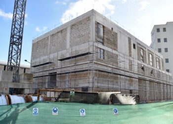 Pronta la prima stazione che fornirà energia elettrica alle navi, verso un Grand Harbour più “pulito”