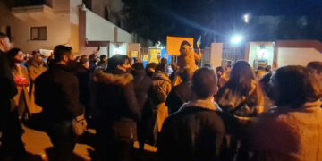 «Giù le mani dall’Ucraina»: Malta scende in piazza per manifestare sostegno al popolo ucraino