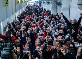 Elezioni generali: trionfa il Partito Laburista mentre impazzano i festeggiamenti sull’isola