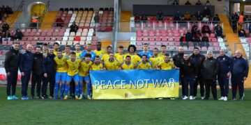 Il Valletta FC scende in campo con una nuova divisa a sostegno dell’Ucraina