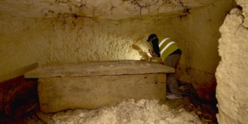 Torna nelle mani degli archeologi il prezioso sarcofago fenicio scoperto a Rabat
