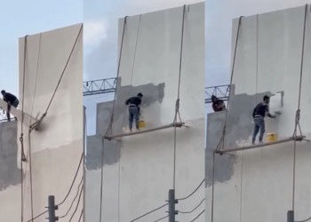 Operaio in bilico su un’asse di legno a diversi metri da terra, il video diventa virale