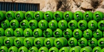 Paura tagli sui rifornimenti: è corsa all’acquisto di bombole del gas