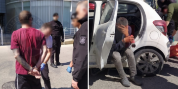 Rapinano venditore ambulante di verdura e scappano col malloppo. Due uomini finiscono in manette