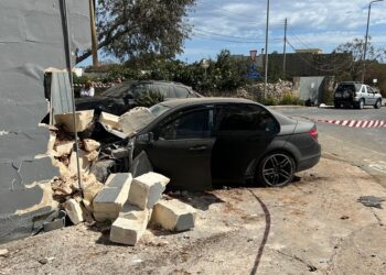 Incidente stradale a Gharghur, giovane donna lotta per la vita