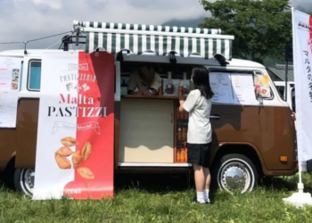 I pastizzi varcano i confini nazionali e raggiungono il Giappone