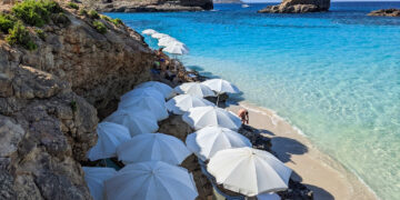 Isola di Comino: «Un Far West dove illegalità e avidità regnano sovrane» tuona ONG contro il Governo