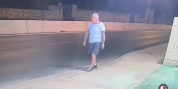 Anziano scomparso dal St. Vincent De Paul, telecamere riprendono la fuga nella notte dalla casa di cura