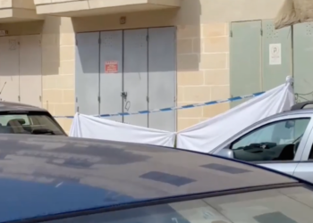 Tragedia a Fgura, uomo perde la vita dopo essere precipitato dal tetto