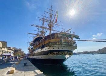 A bordo dell’Amerigo Vespucci, tra sacrifici e spirito di squadra, Comandante Siragusa e allievi si raccontano