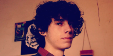 Schianto contro un muro, 21enne muore a quattro giorni dall’incidente