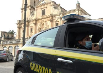 Modica, uomo percepisce l'indennità di disoccupazione mentre lavora da amministratore in una società maltese