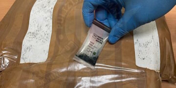 Da Parigi a Malta con 4 chili di eroina nascosti in valigia. In manette 22enne portoghese