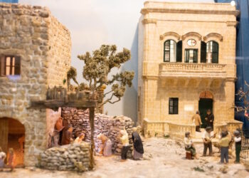 A Bergamo inaugurata la mostra del presepio maltese “Tra arte, fede e tradizione”