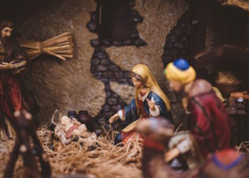 La magia della neve sul presepe: come fu davvero il primo Natale della storia?