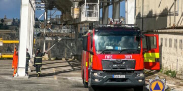 Incendio al Kordin Grain Terminal, in pericolo centinaia di tonnellate di grano