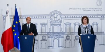 Vaccino anti-HPV offerto gratuitamente anche ai ragazzini di 12 anni