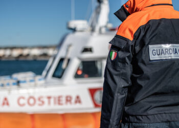 Lampedusa, peschereccio maltese sconfina in acque territoriali italiane: fermato e sequestrato da Guardia Costiera