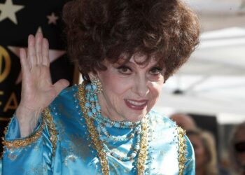 Il cinema dice addio alla sua “Lollo”. Gina Lollobrigida si è spenta oggi all’età di 95 anni