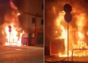 Attimi di paura nella notte a Mosta, a fuoco una pastizzeria