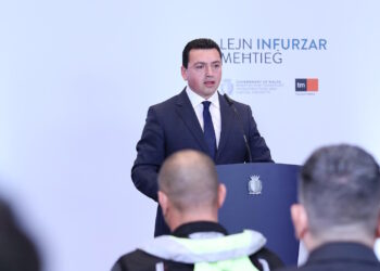 Sicurezza stradale, il Ministero “cambia marcia”: multe più salate agli automobilisti indisciplinati