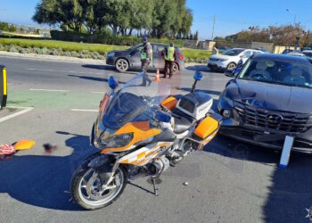 Scontro auto-moto a Mdina, funzionario di Transport Malta gravemente ferito