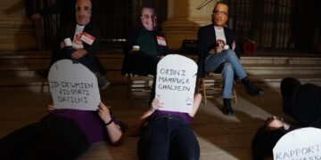 «Lo Stato ci ha deluso»: a Valletta donne in protesta scendono in piazza chiedendo la fine delle ingiustizie