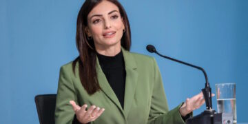 Rosianne Cutajar “smemorata”, dimentica di dichiarare i redditi del lavoro extra-parlamentare