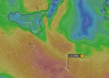 Migranti, barcone con 500 persone alla deriva in zona SAR maltese